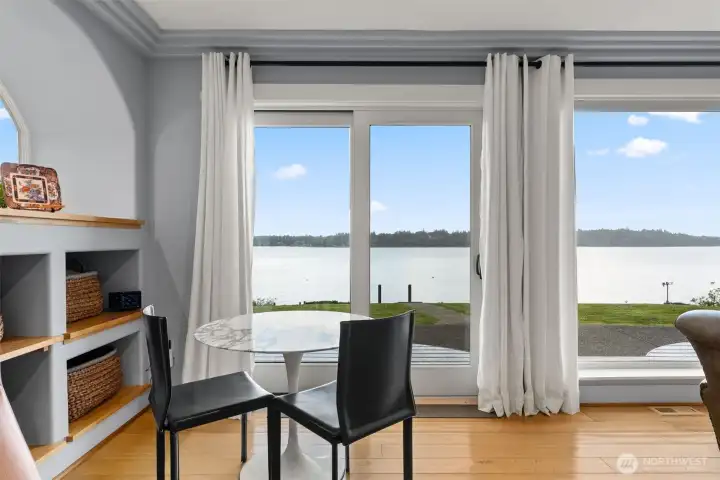 Tranquil space with Sound Views!