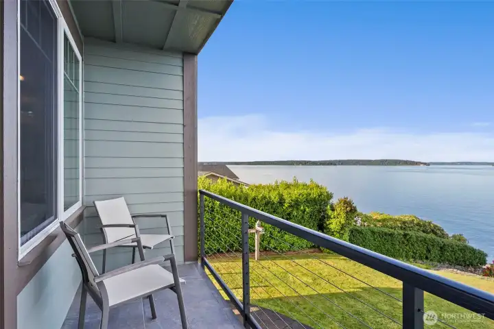 North Tower Private balcony w/ sweeping and unobstructed views looking both North and South!