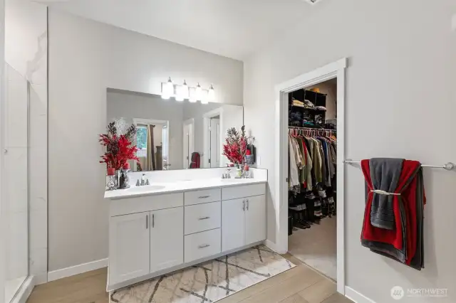 Primary bathroom with 2 sinks.