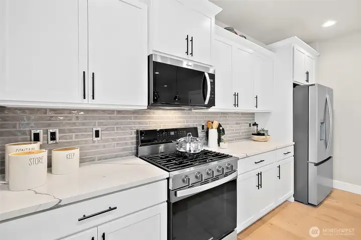 Photos are for representation purposes only.