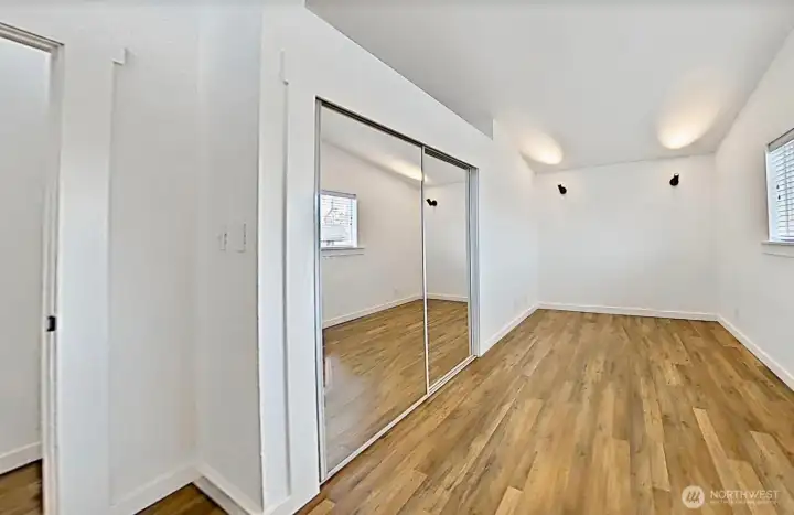 Another spacious Bedroom