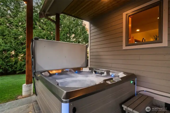 Beautiful custom outdoor covered patio