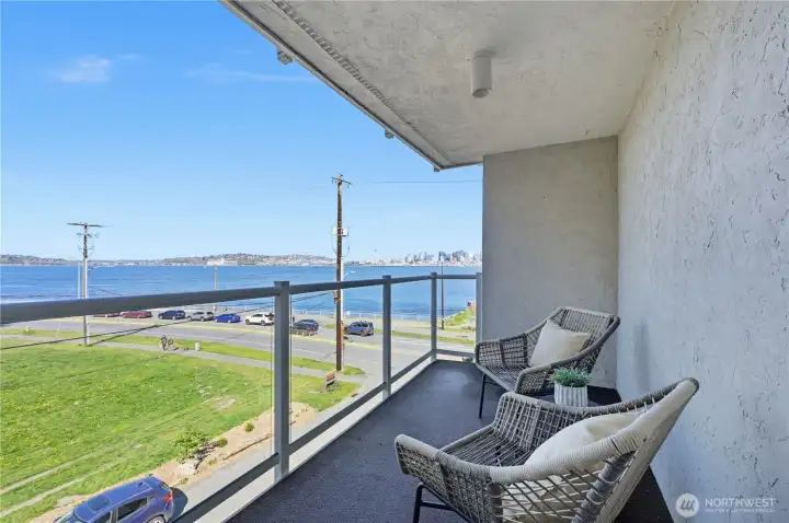 Your own private covered deck to soak in the views, amazing!