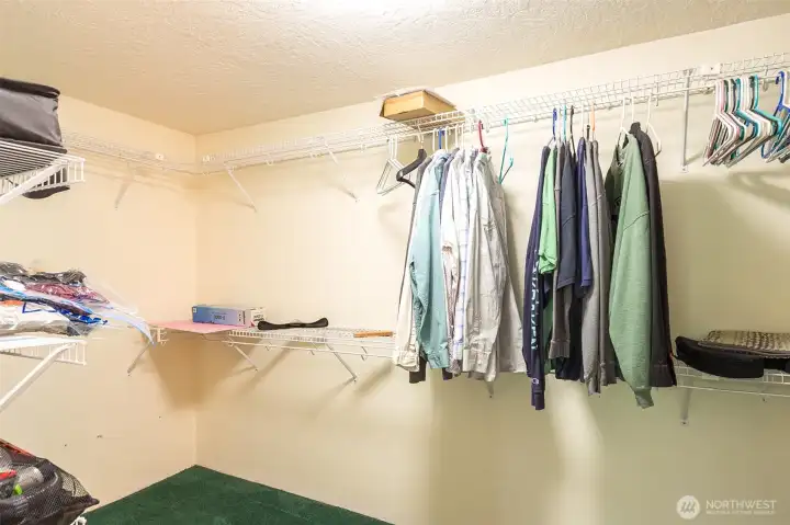 Huge closet off the primary!