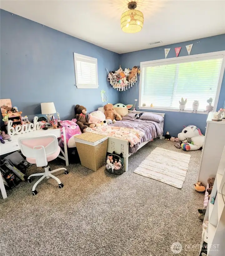 Secondary bedrooms are huge!