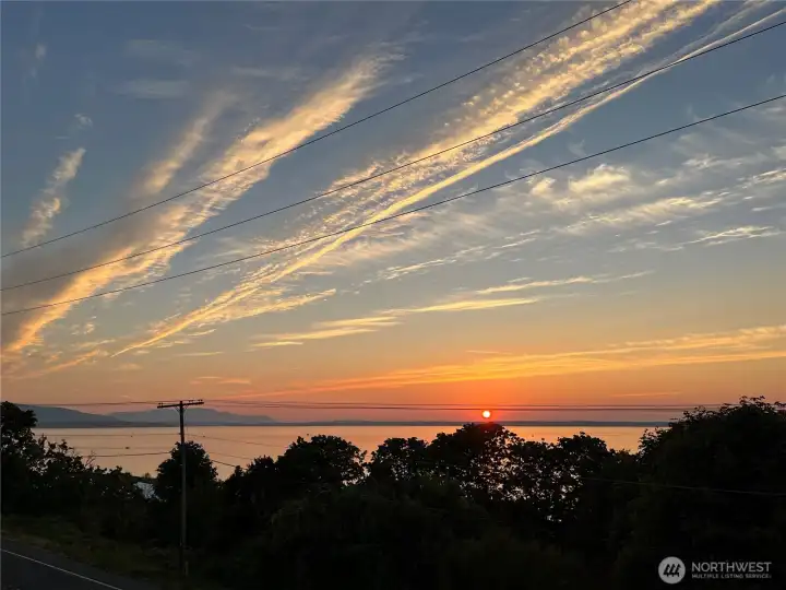 Enjoy stunning sunsets from your private top floor balcony. Enjoy stunning sunsets from your private top floor balcony.