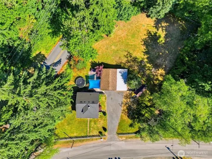 Massive corner lot Massive corner lot