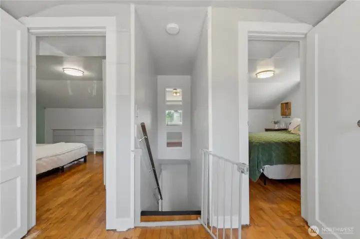 Upstairs landing to 2nd & 3rd bedrooms Upstairs landing to 2nd & 3rd bedrooms