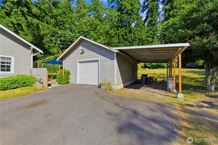 garage and carport garage and carport