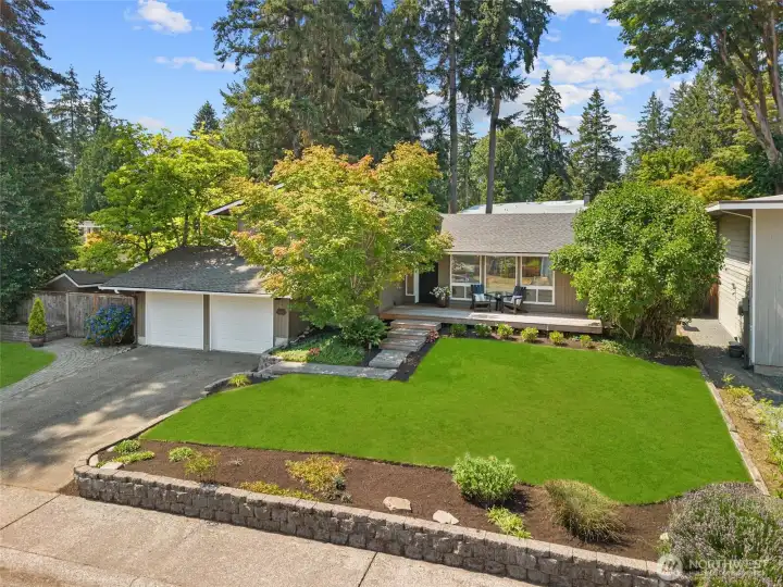Fully Remodeled Home in the heart of Kingsgate! Fully Remodeled Home in the heart of Kingsgate!