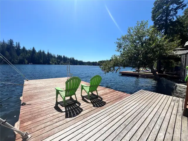 Welcome to Paradise! This is your private dock with deep water. Easy to pull a boat right up to.