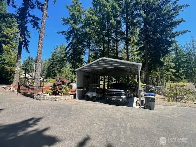 Detached carport