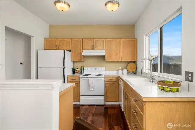 Kitchen has ample counter and cabinet space everywhere you turn!