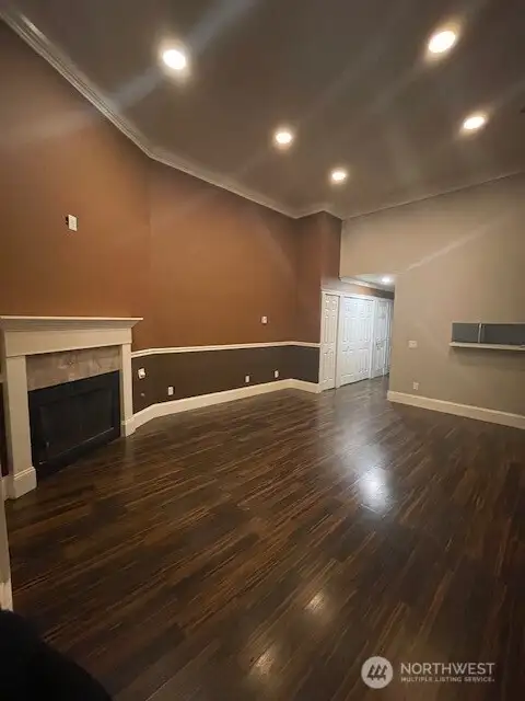 Nice high ceilings