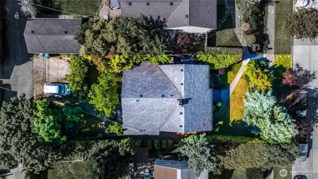 Property lines are a rough estimate, and not survey accurate, buyer to verify to satisfaction.