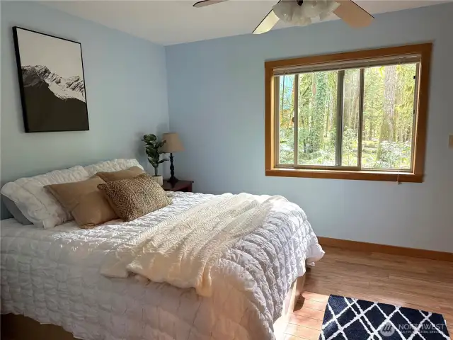 Main floor bedroom with attached full bathroom