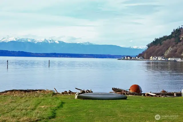 Welcome views of the snow capped Olympics!