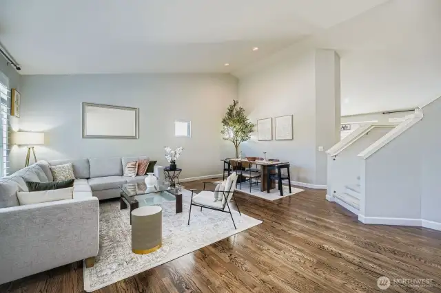 Bright & Elegant front living room with vaulted ceilings