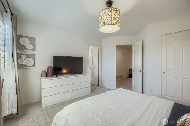 Upstairs bedroom