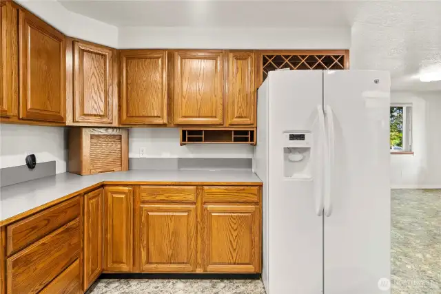Some extras, wine rack (over refrigerator), appliance garage & lazy Susan