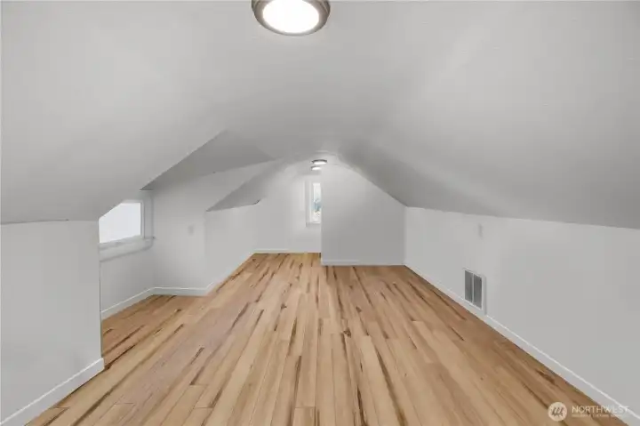 Upstairs bedroom,   personal items have been digitally removed.