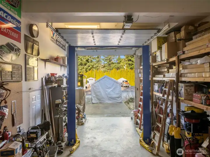 Mechanics Bay with Lift, Garage Wraps around entire lower level