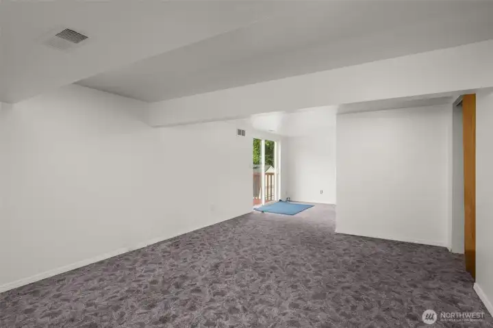 Middle Floor