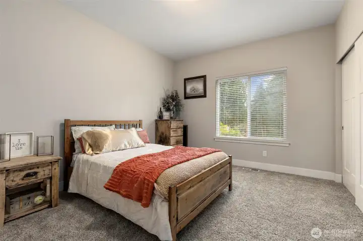 2nd Bedroom