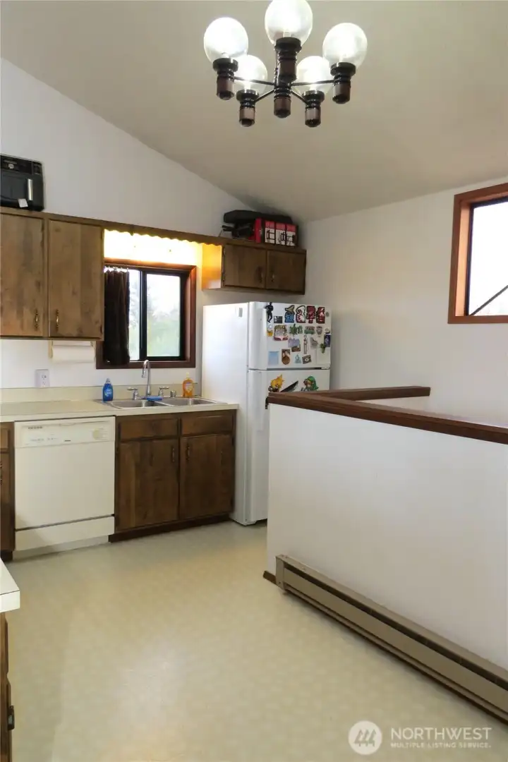 THERE IS ALSO A REFRIGERATOR AND GREAT LIGHTING!