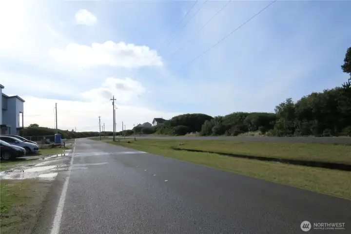 SOUTH VIEW OF OCEAN SHORES BLVD FROM THE TOWNHOUSE!