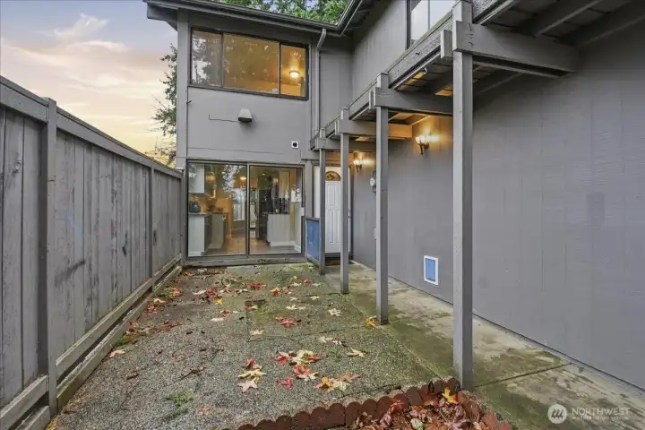 Private Front Courtyard