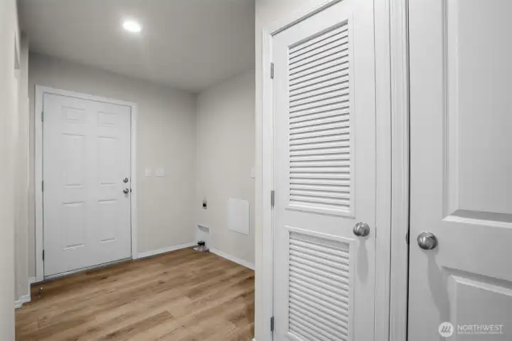 Laundry room and walk-in pantry (not pictured)