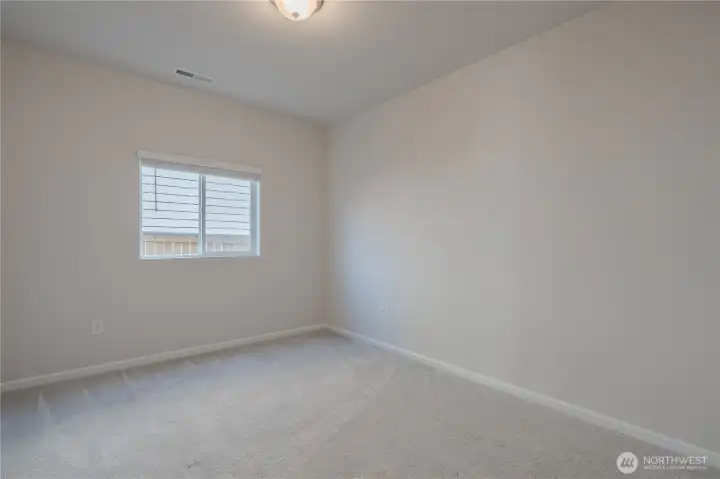 Bonus Room/Office-Main Bonus Room/Office-Main