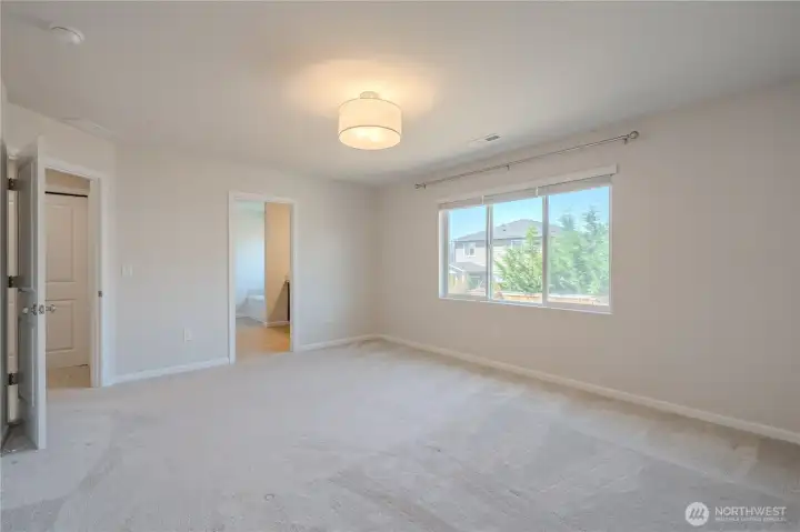 Owner's Bedroom Owner's Bedroom
