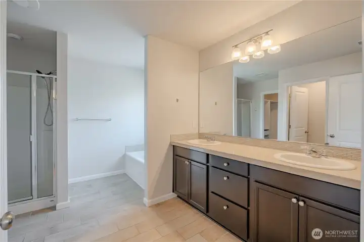 Owner's Bathroom- Attached Owner's Bathroom- Attached