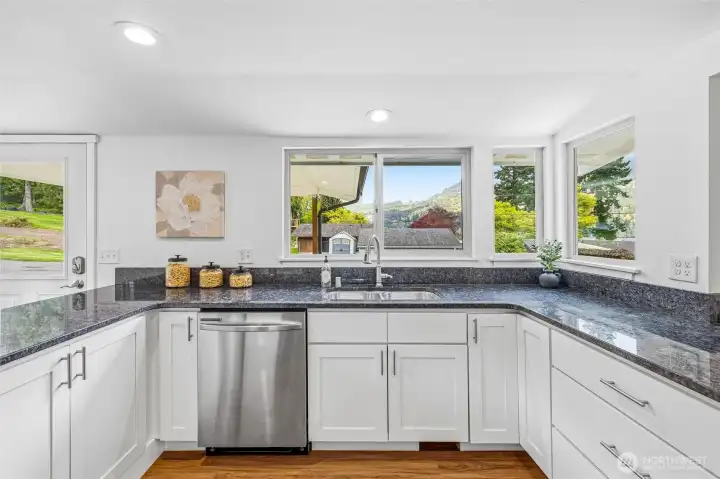 Enjoy the views of the Chuckanuts while you do the dishes. Enjoy the views of the Chuckanuts while you do the dishes.
