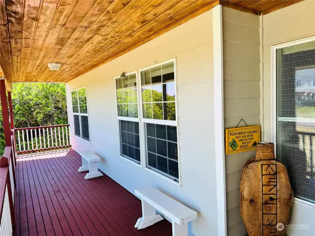 Beautiful covered porch