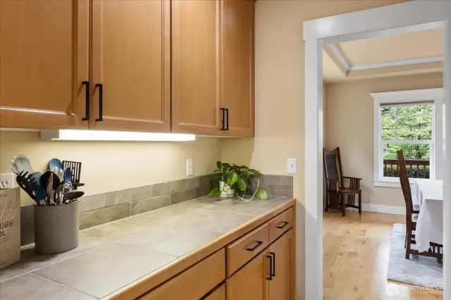 Butler's pantry.