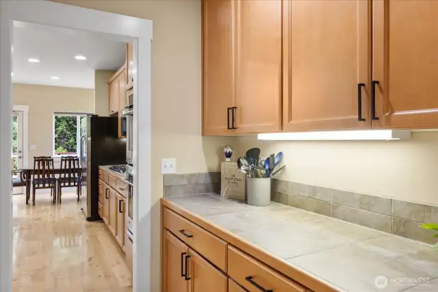 Butler's pantry.