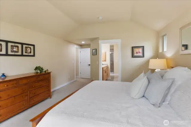Primary suite.