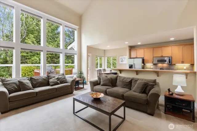 Living area, kitchen & breakfast nook.