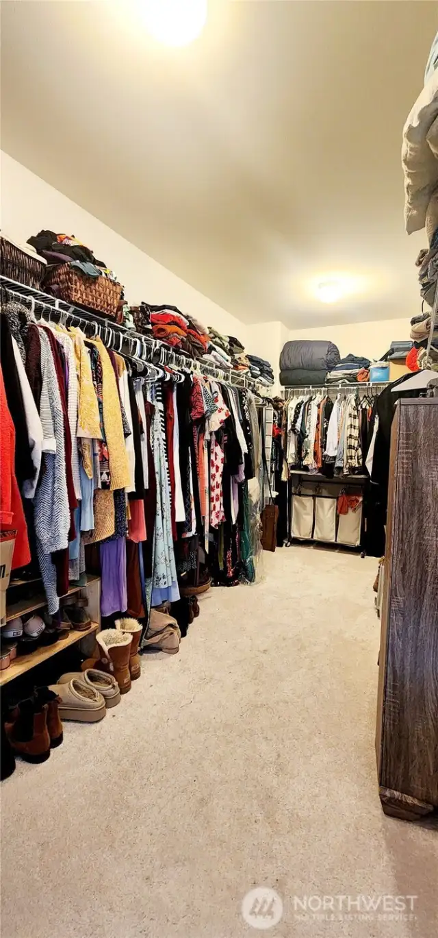 Primary Walk in Closet