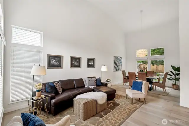 Living room - dining room