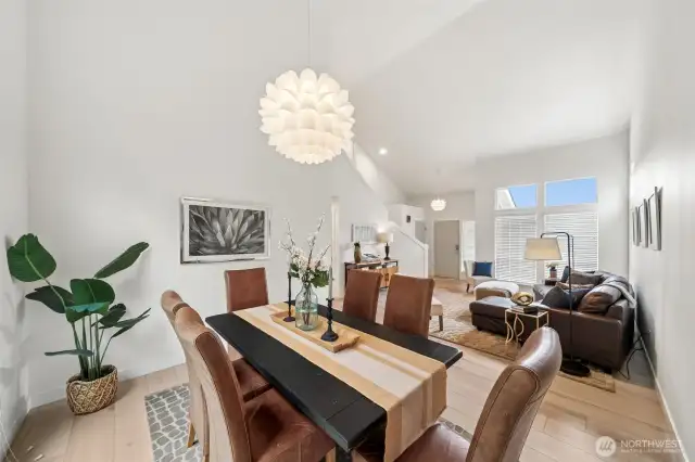 Dining room to living room & entry