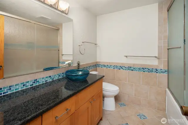 Downstairs full bathroom