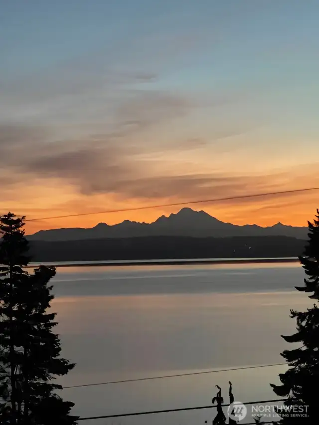 Mt. Baker View (zoomed)