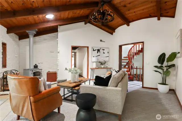 Living room showing stairs to the crow's nest