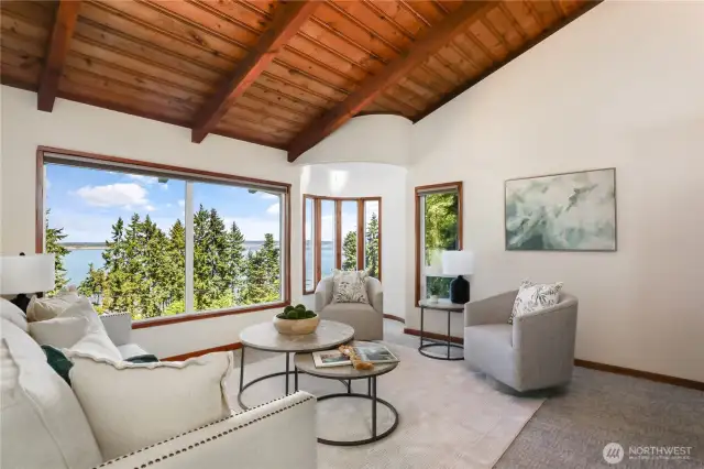 family rm/den has amazing views