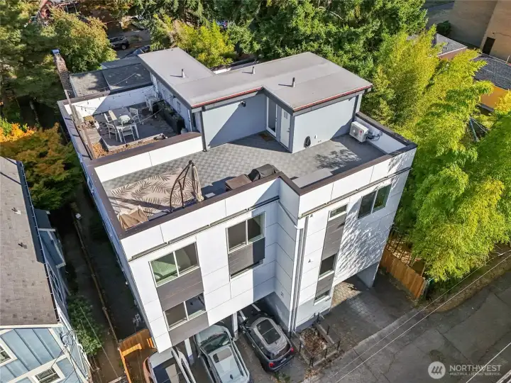 Custom 5yr New Townhome