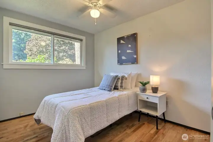 Bedroom #2- This flexible room can easily be used as a cozy bedroom or adapted to suit your needs, whether it's a home office, gym, or creative studio.